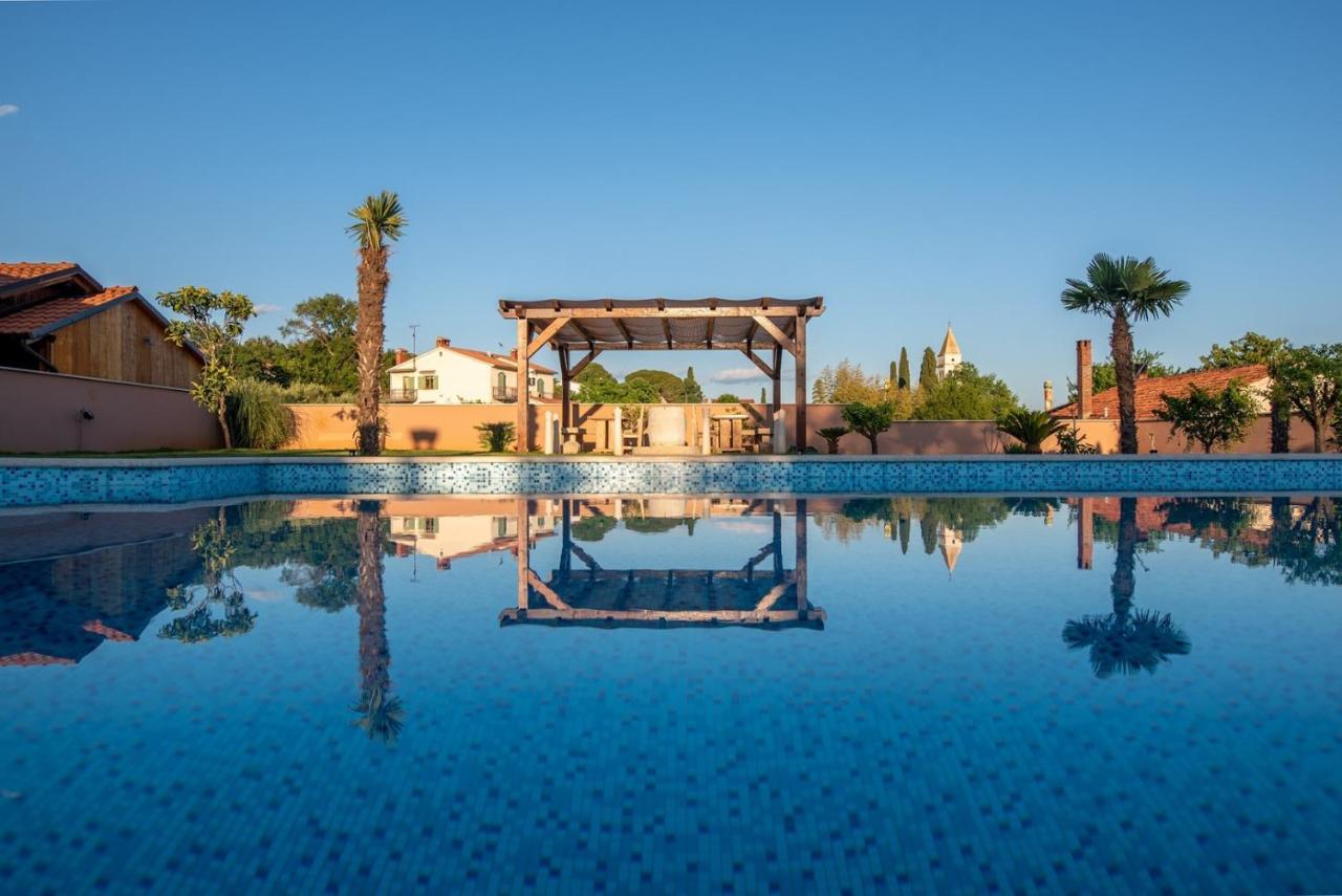 Via Flavia With Common Pool Hotel Labinci ภายนอก รูปภาพ